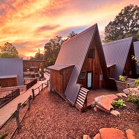 Wrong Way River Lodge & Cabins Asheville Exterior photo